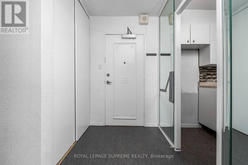 2409 - 85 Emmett Avenue, Toronto, photo 2