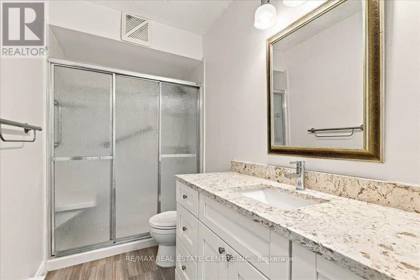 246 - 42 Tannery Street E — photo 21 of 29