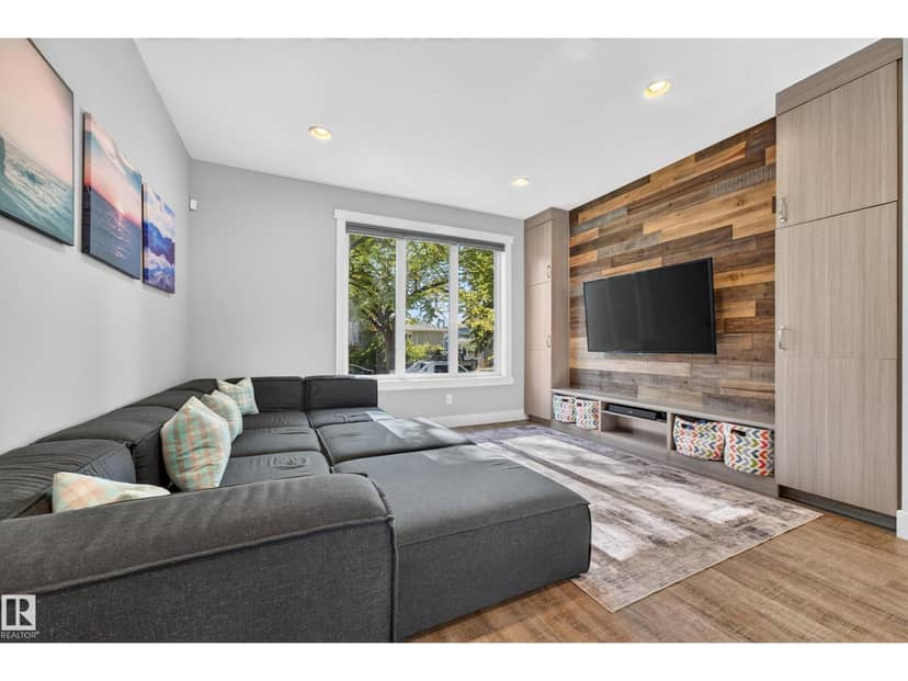 8922 77 AV NW, Edmonton, photo 6