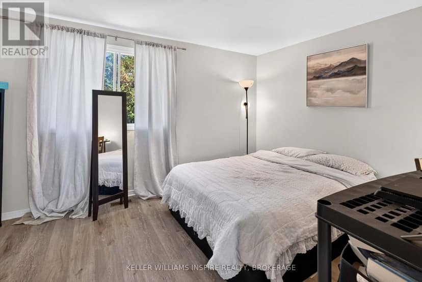 896 Mona Drive — photo 26 of 40