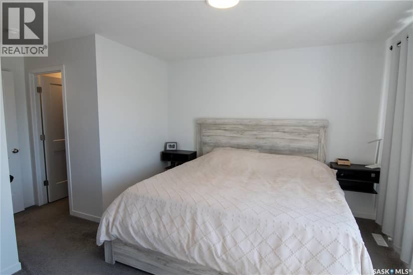 5148 Buckingham DRIVE E — photo 11 of 28