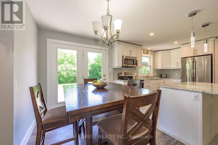 966 Glenbanner Road — photo 13 of 38