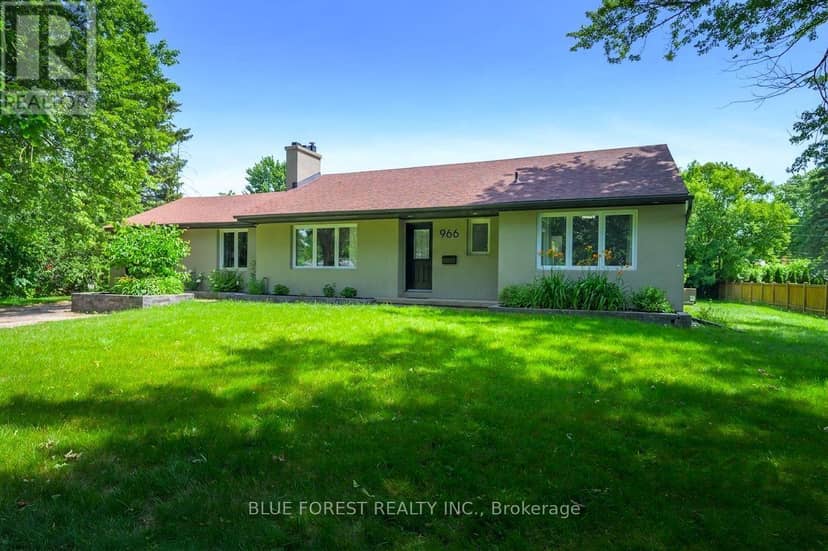 966 Glenbanner Road, London South, photo 3