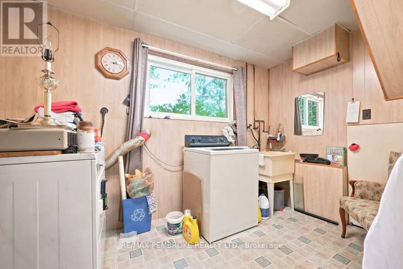 1656 Beachburg Road — photo 33 of 40