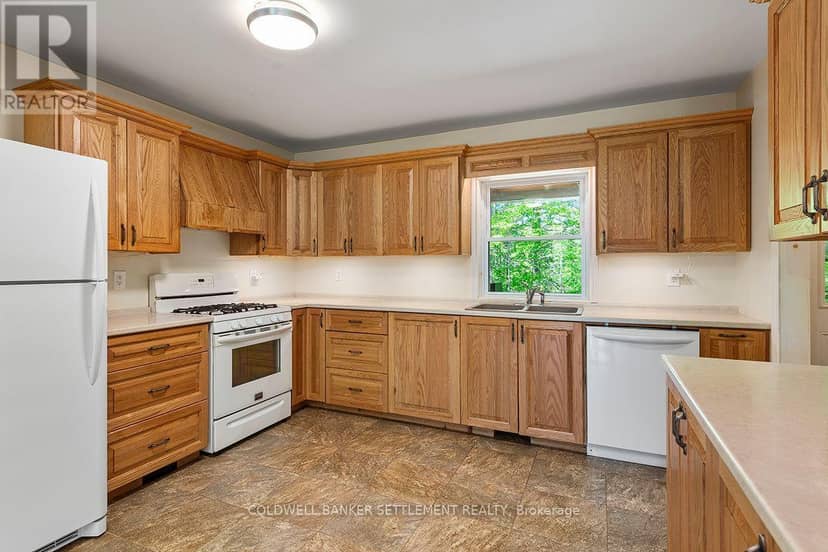 15 Redpath Lane — photo 16 of 40