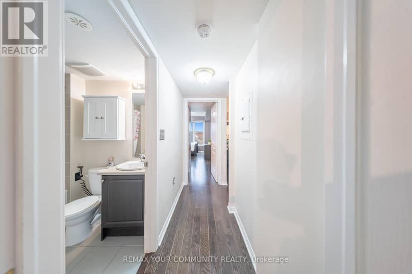48 - 651F Warden Avenue — photo 29 of 40