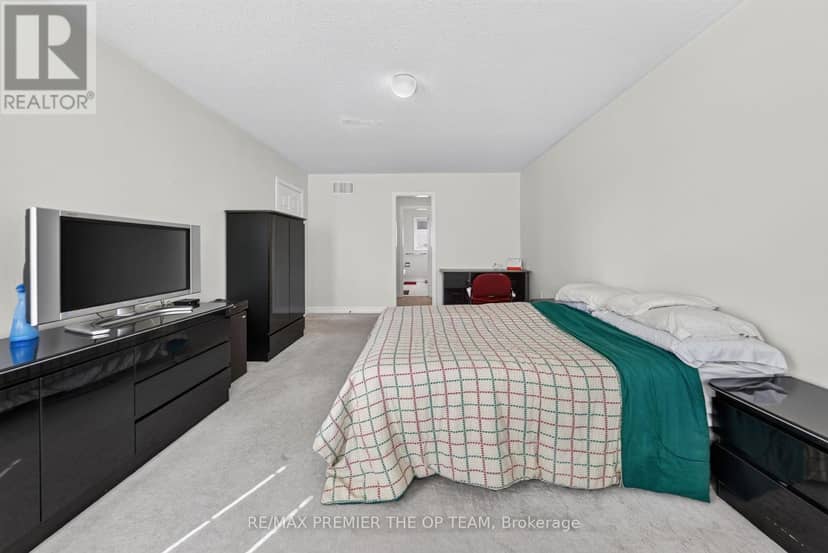 151 Stellick Avenue — photo 25 of 40
