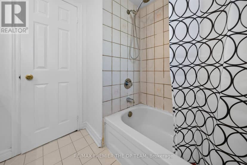 151 Stellick Avenue — photo 31 of 40