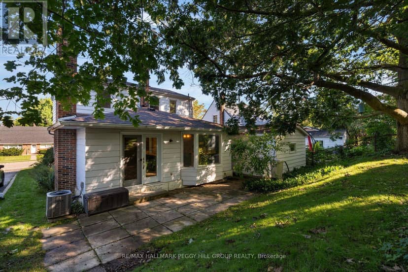 109 Codrington Street — photo 14 of 23