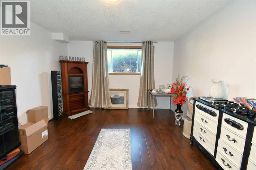 39 Chinook Road W — photo 22 of 40