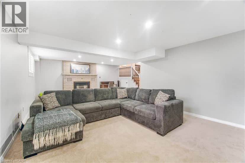 23 MILLPOND Place — photo 35 of 40