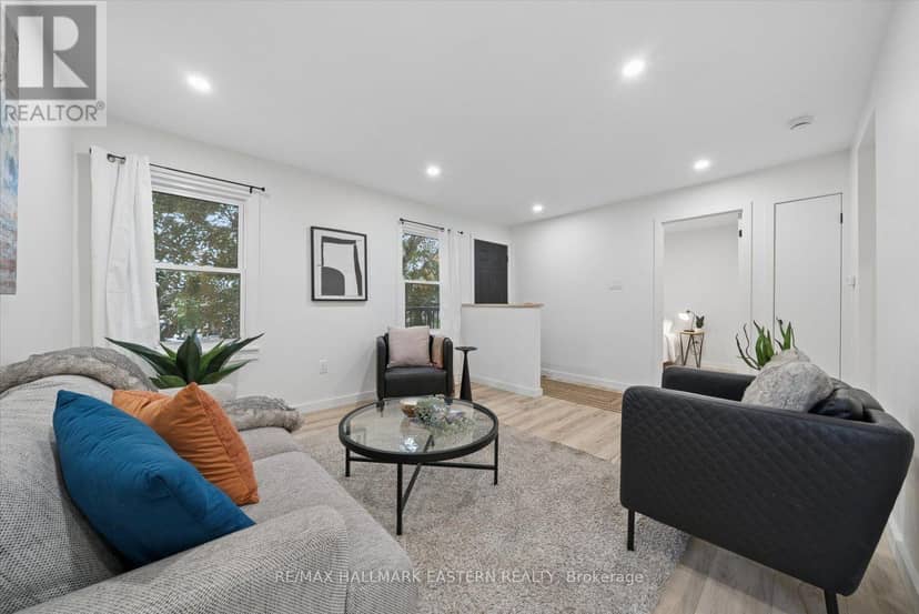 482 Wellington Street W, Peterborough, photo 7