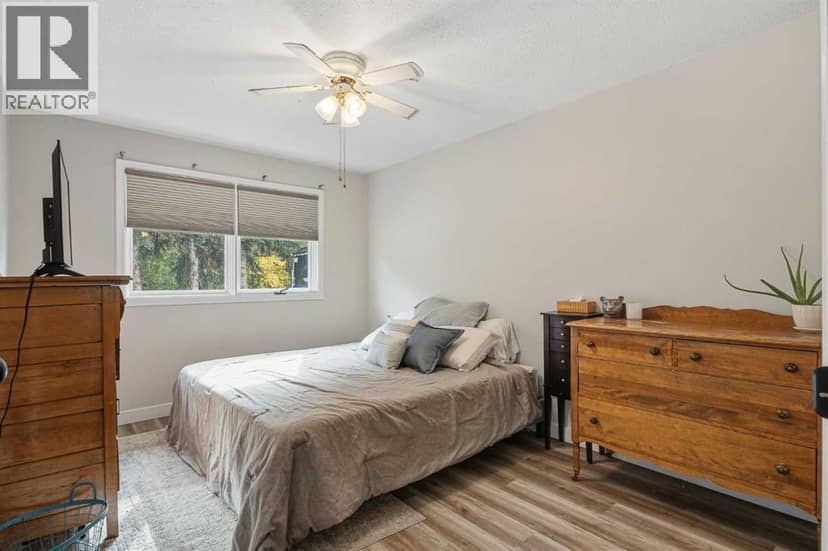 210 3 Avenue — photo 24 of 40