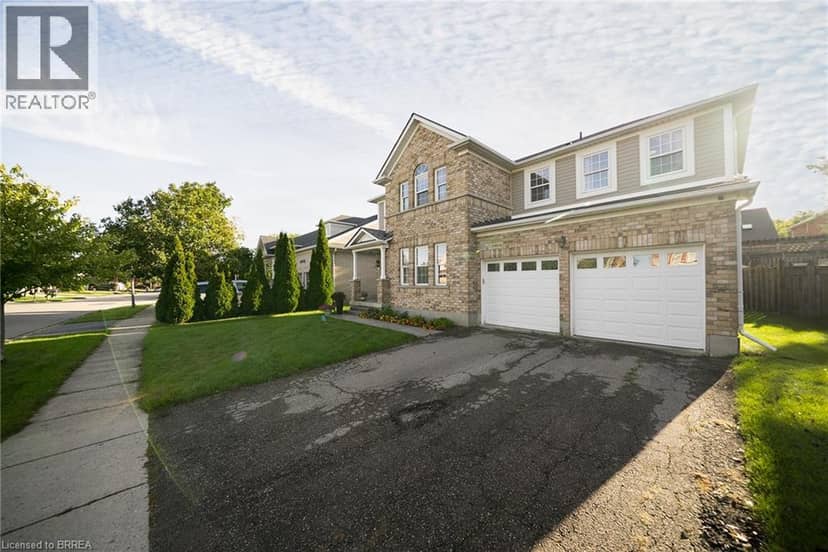 51 WEBB Avenue, Brantford, photo 4