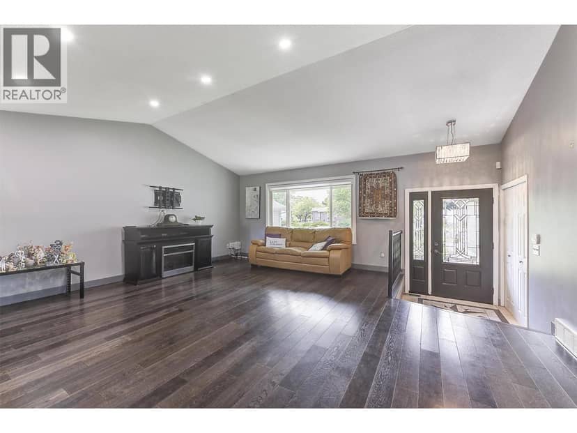 1852 Crossglen Court, Kelowna