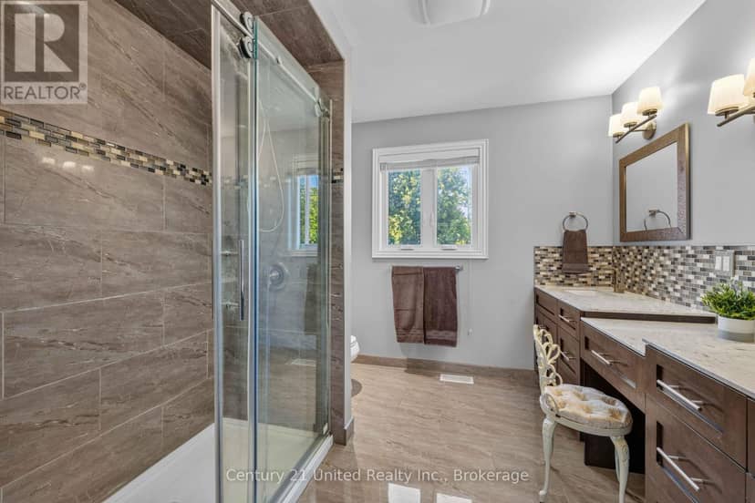 214 Hillview Drive — photo 23 of 40