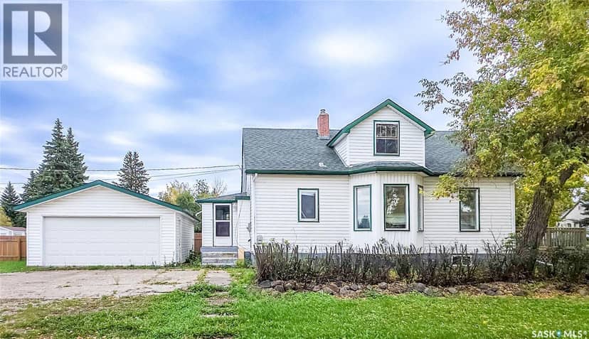 202 6th AVENUE E, Melville, photo 2