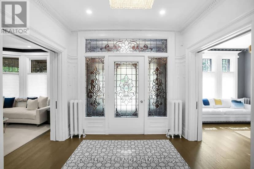 512 Colborne Street, London East, photo 5