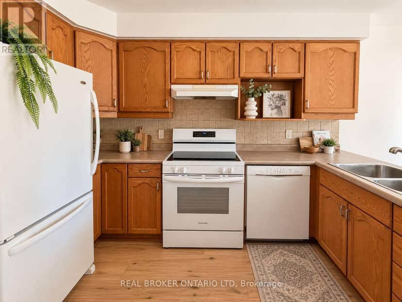 6 - 861 Shelborne Street, London South, photo 6