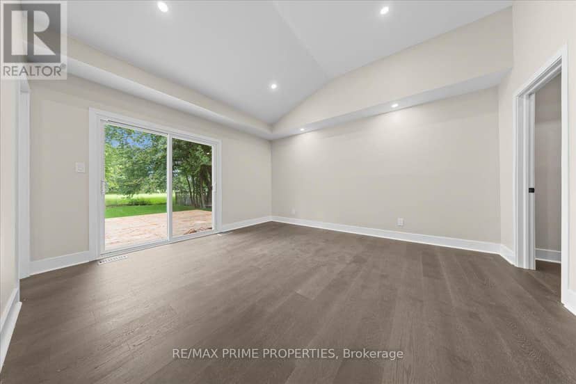 6636 Marina Drive — photo 20 of 40