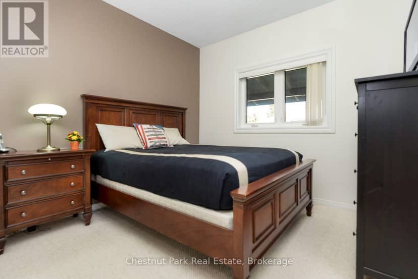 678 Johnston Park Avenue — photo 18 of 40
