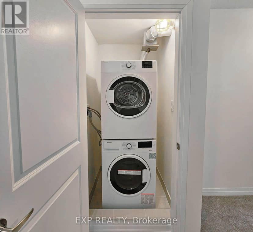 34 - 30 Liben Way — photo 8 of 9