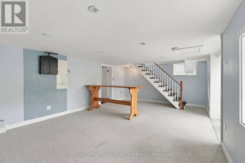 55 Highland Crescent — photo 11 of 35