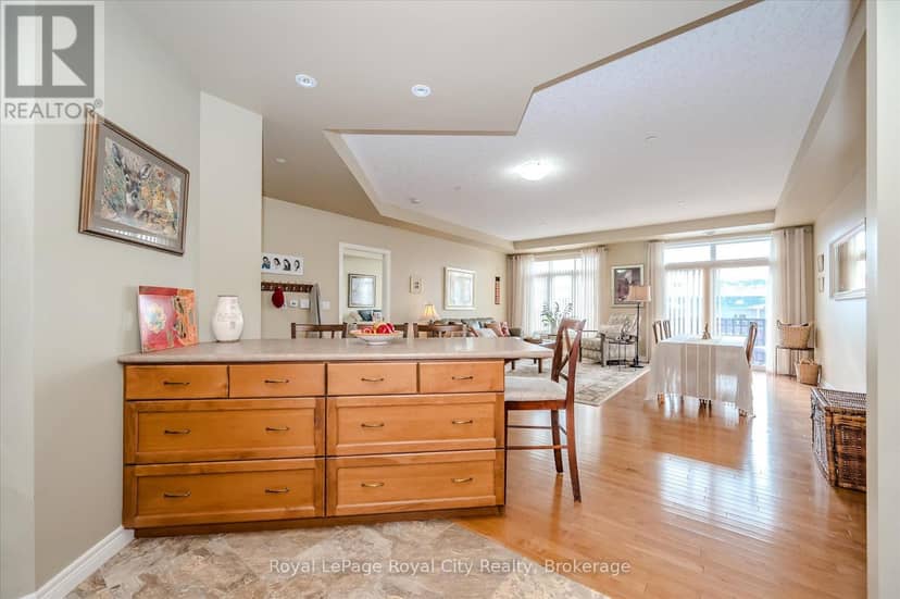 401 - 65 Bayberry Drive — photo 19 of 40
