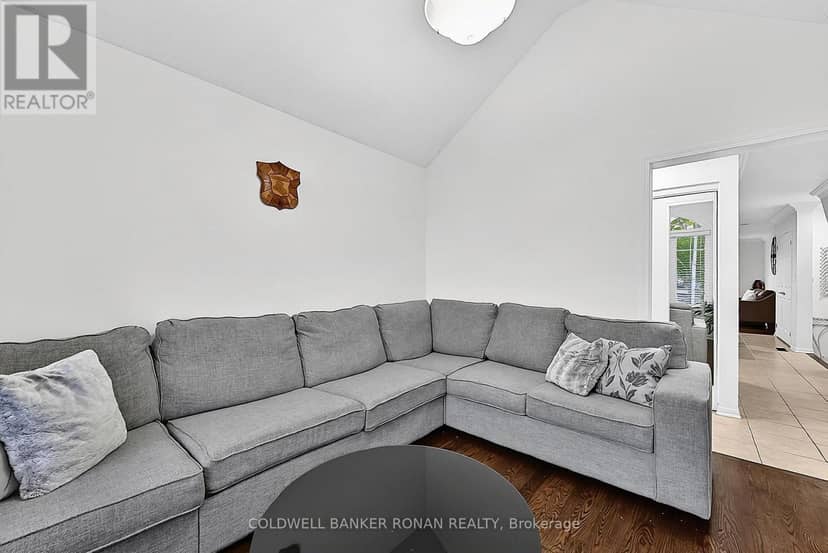 76 John W Taylor Avenue — photo 7 of 38