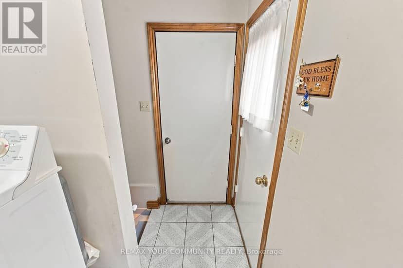 49 Trevor Street — photo 39 of 40