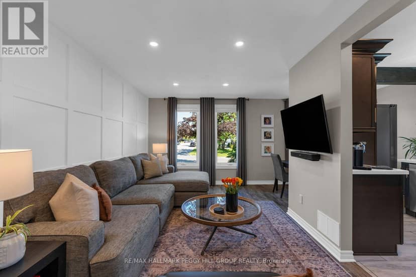 19 Austen Lane — photo 7 of 21