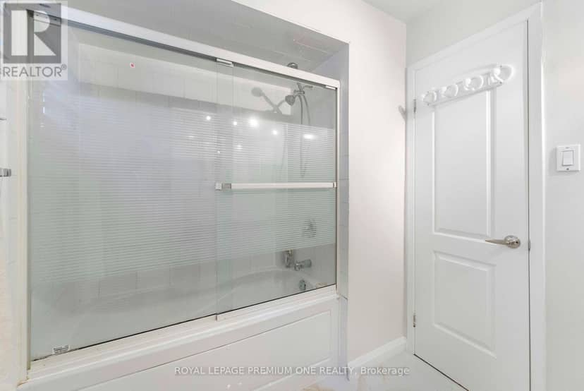 25 Sir Lancelot Court — photo 33 of 40