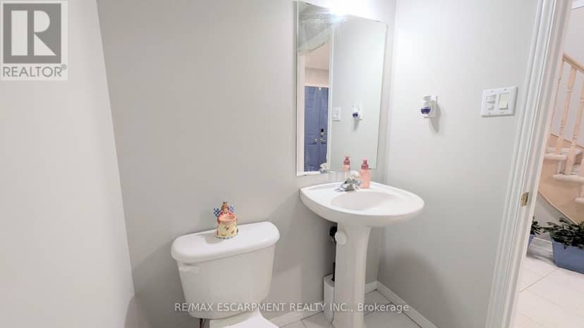 68 Benjamin Drive — photo 6 of 35
