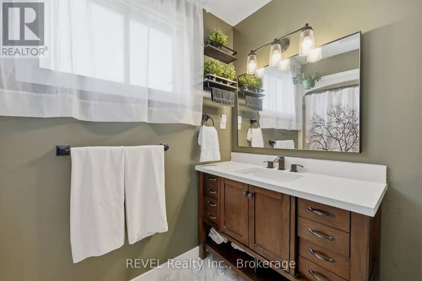 1 Idylwood Road — photo 17 of 40