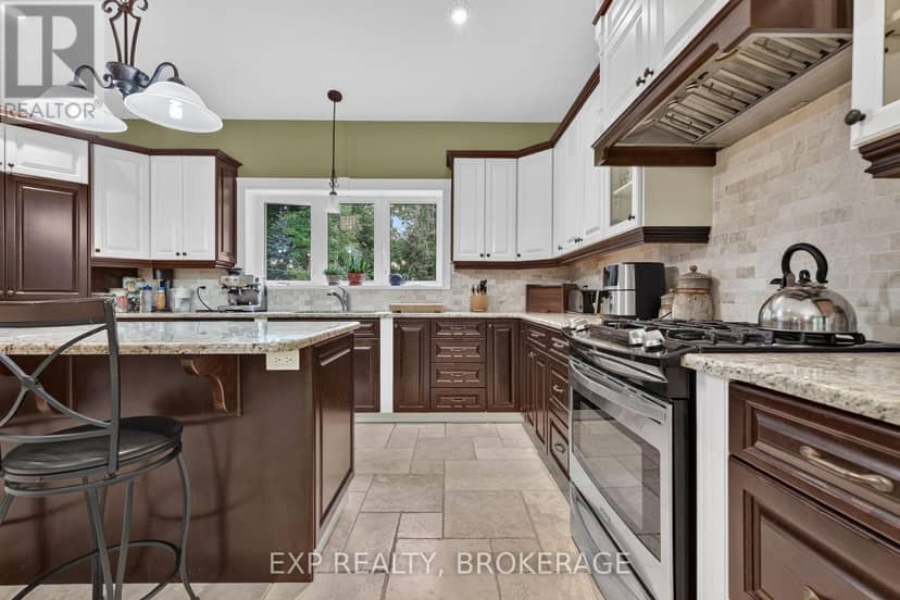 5962 Highway 15, Kingston, photo 6