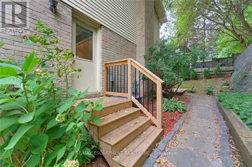28 Seymour Drive — photo 34 of 40