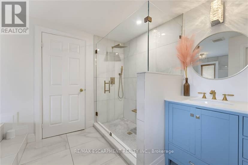 28 Seymour Drive — photo 24 of 40