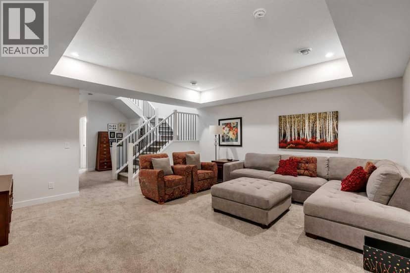 233 Haskayne Drive NW — photo 34 of 40