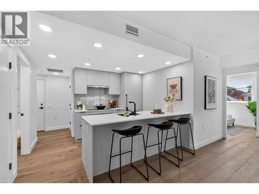 202 8030 OAK STREET, Vancouver, photo 4
