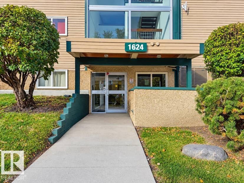 #107 1624 48 ST NW, Edmonton