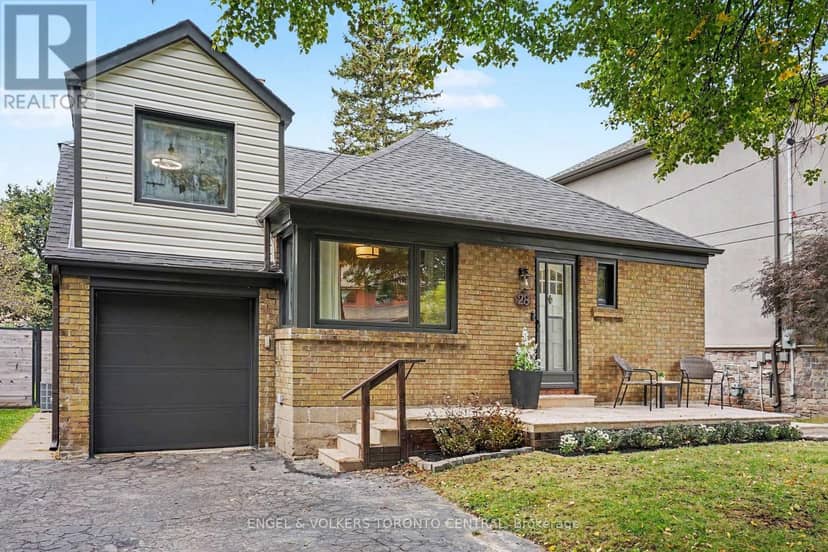 28 Inverleigh Drive — photo 1 of 26