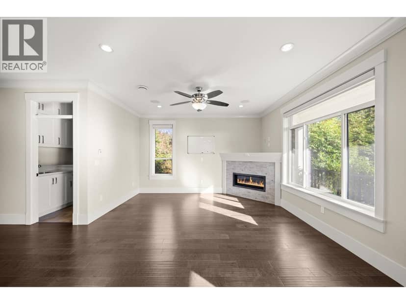 7028 BROADWAY, Burnaby, photo 7