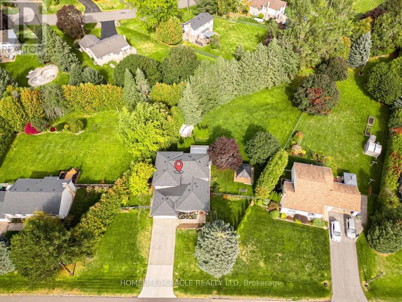 29 Holmes Drive, Caledon, photo 2