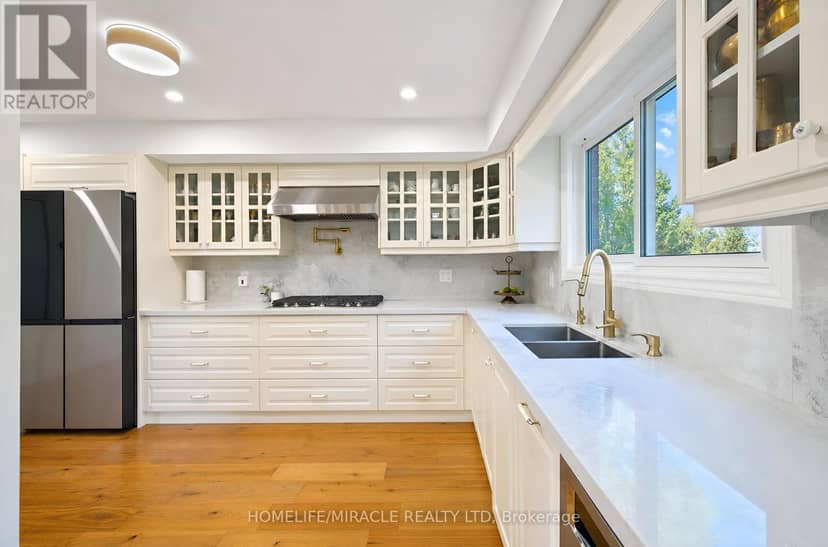 29 Holmes Drive — photo 14 of 40
