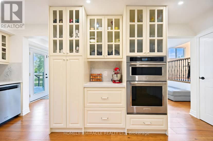 29 Holmes Drive — photo 15 of 40