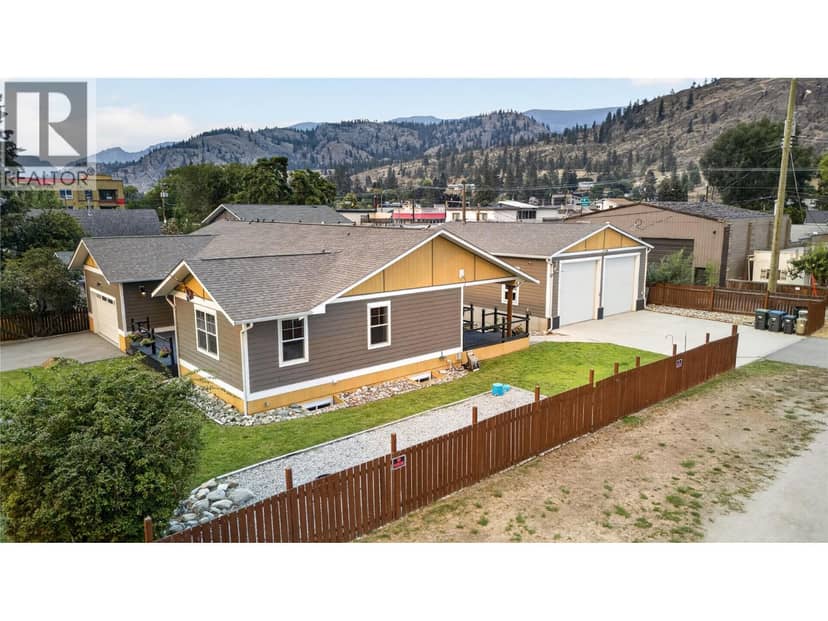 941 Willow Street, Okanagan Falls