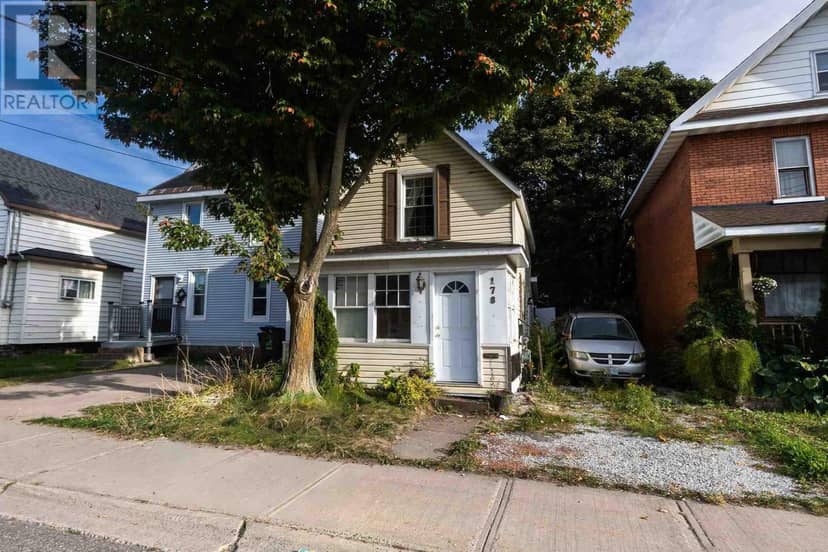 178 Dennis ST — photo 2 of 25