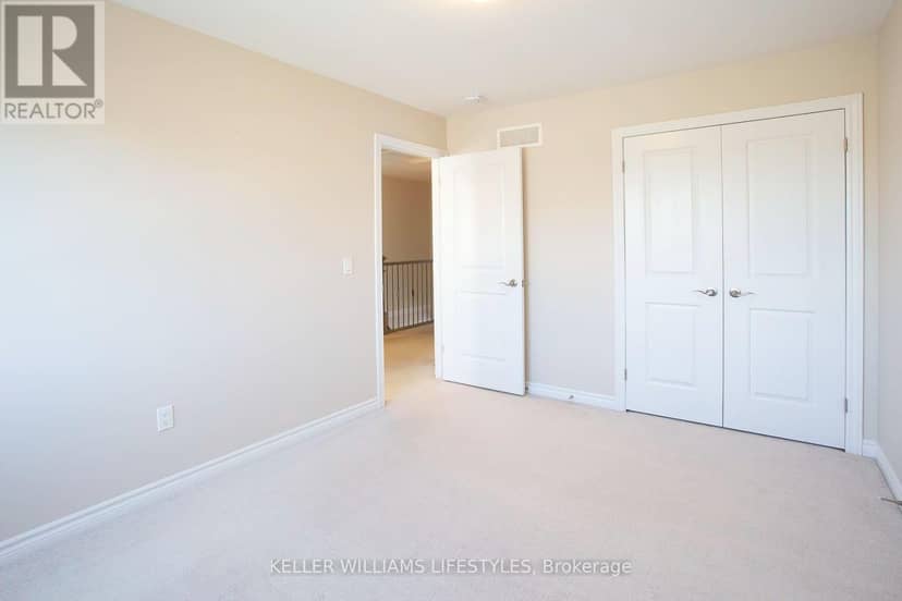 71 - 1061 Eagletrace Drive — photo 20 of 33