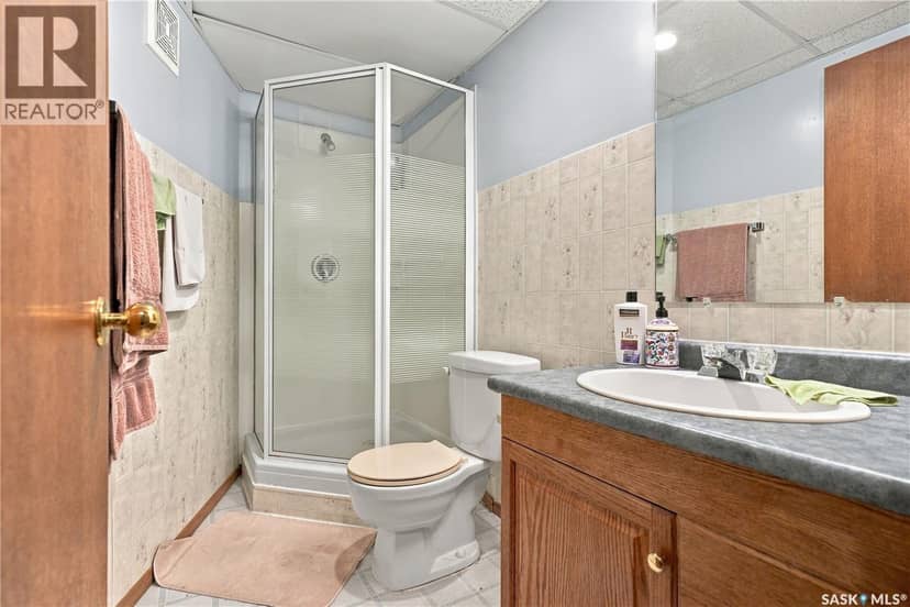 110 2510 Kenderdine ROAD — photo 35 of 40
