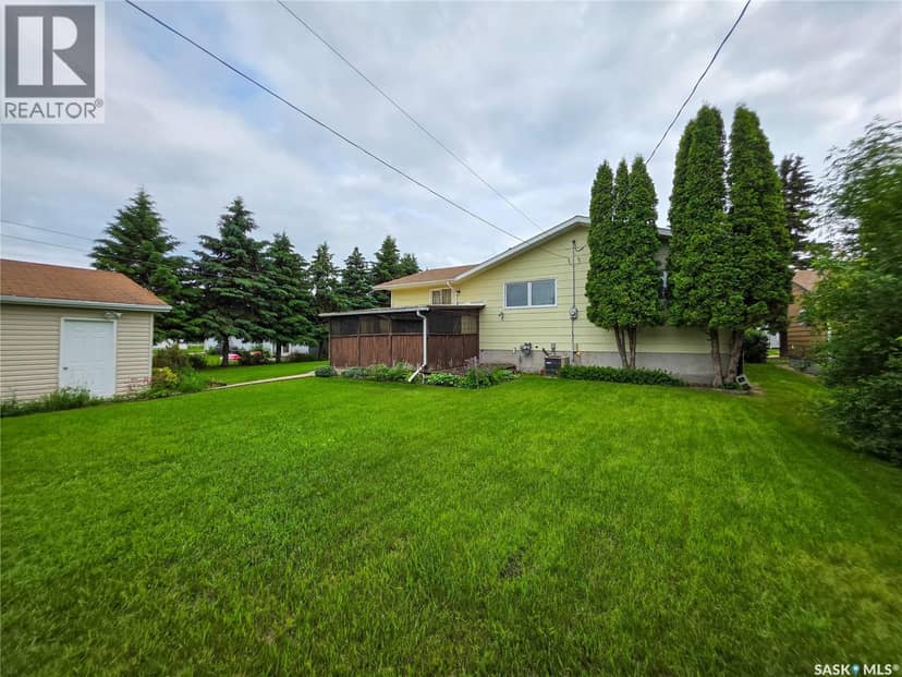 618 4th AVENUE W, Melville, photo 4